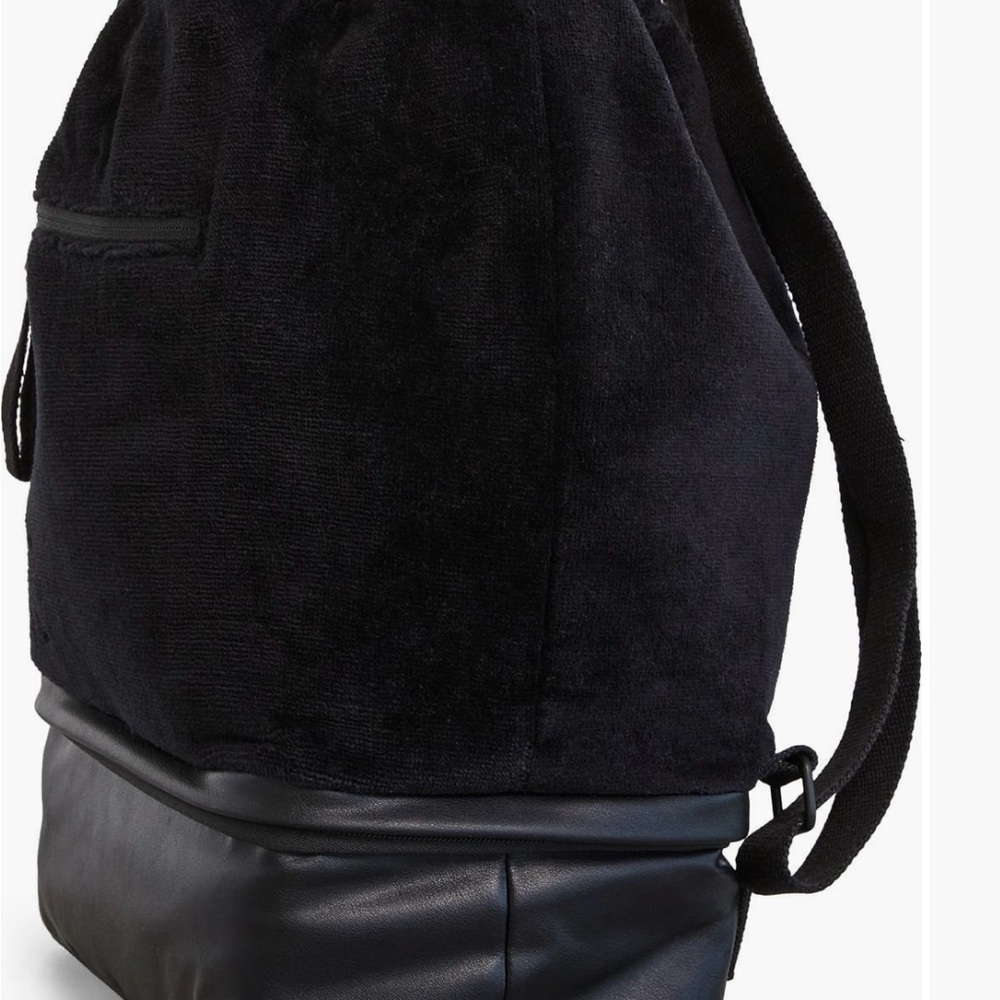 Béis
Terry
Backpack
Cooler - Picture 3 of 6